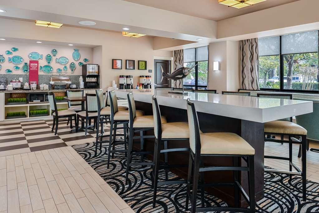 Hampton Inn Vero Beach Outlets Интерьер фото